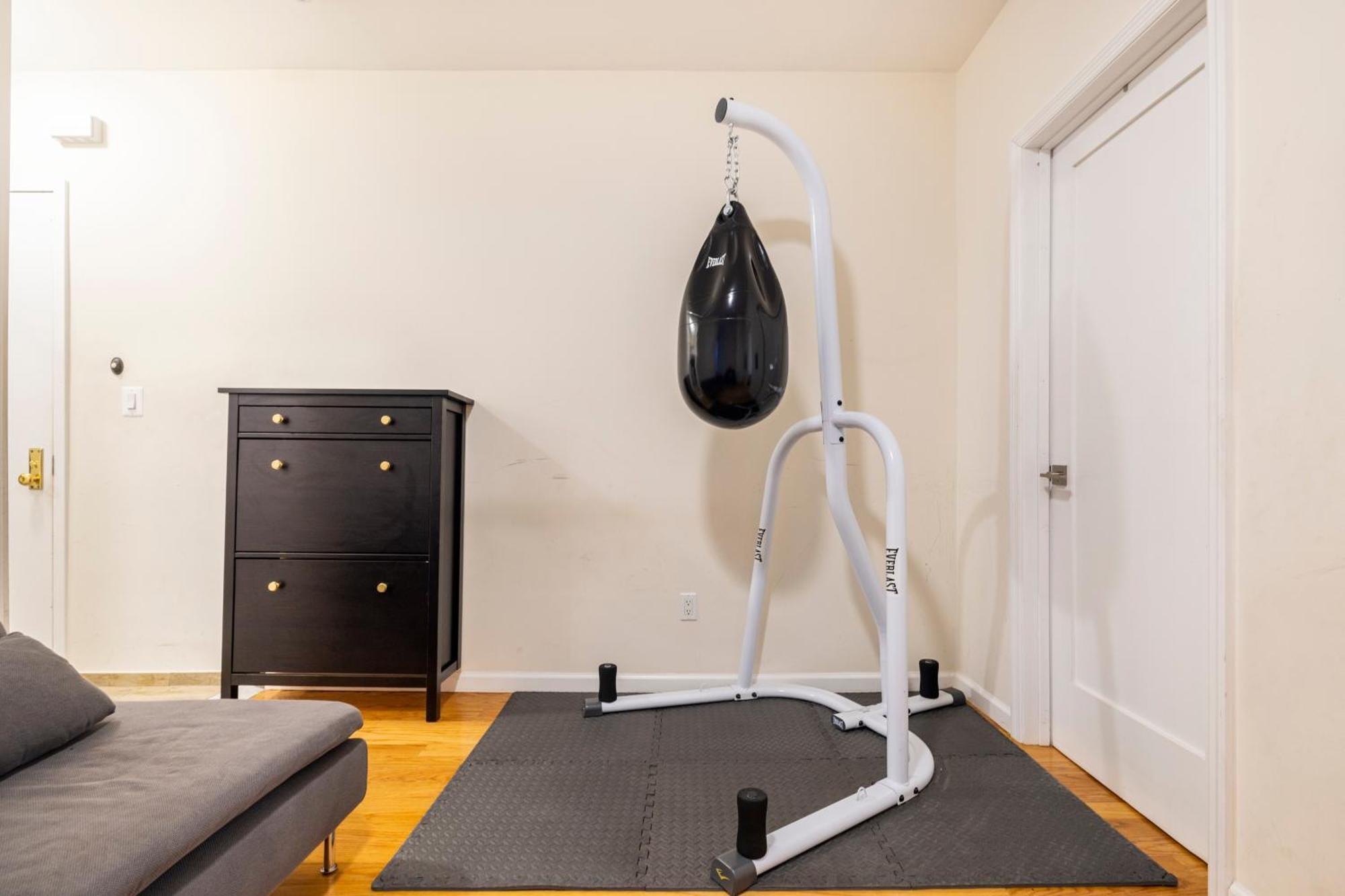 Private - 23 Minutes To Times Square Accommodatie bij particulieren *